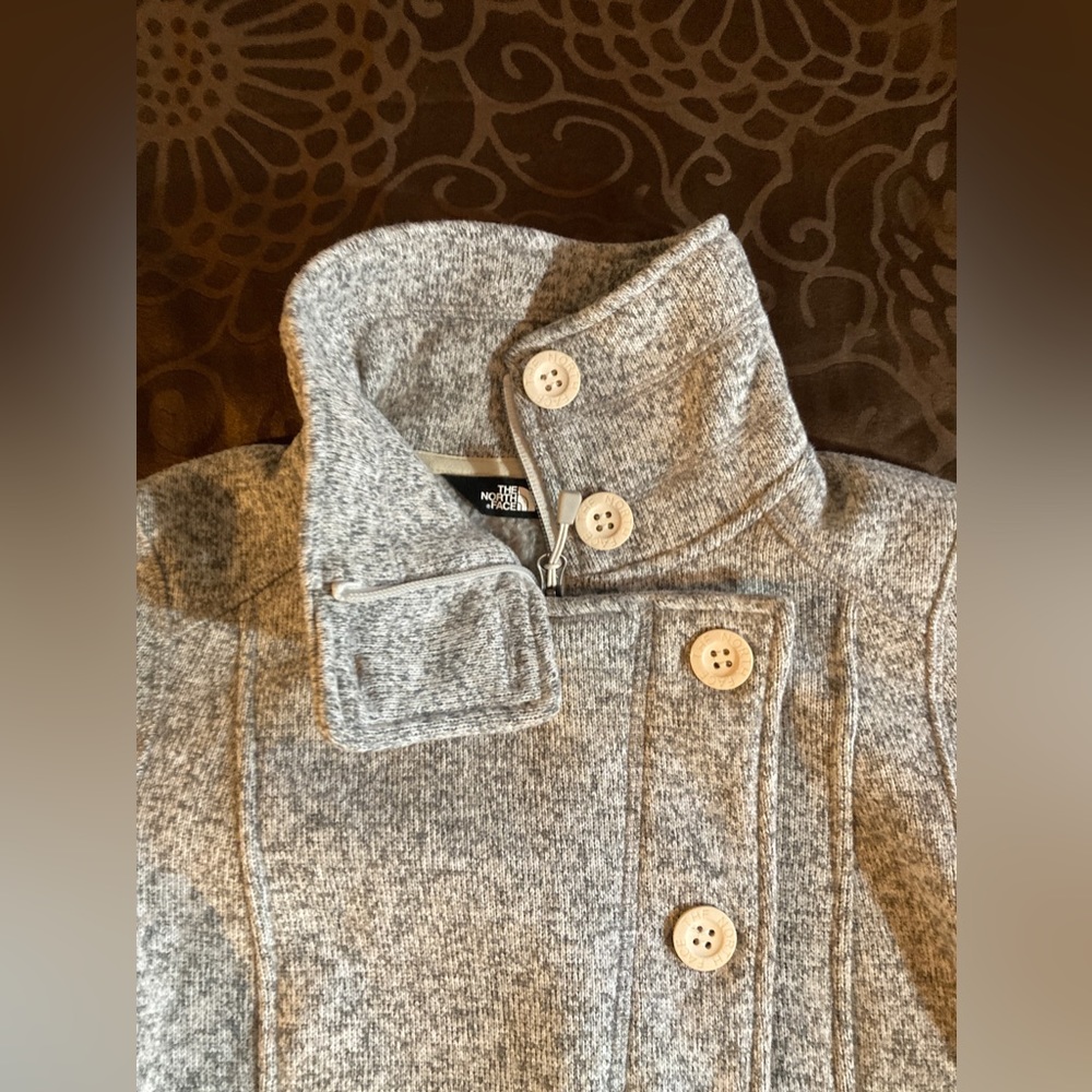 North Face Women’s Jacket XS Light Grey Knit